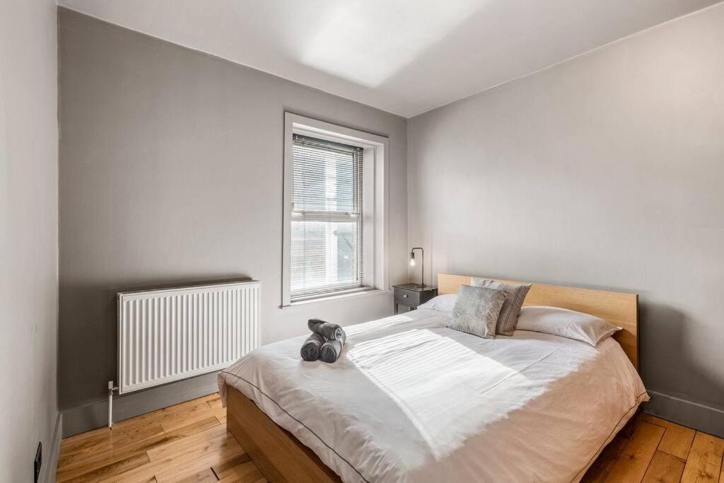 Spacious Home On Chapel Market London Exteriör bild